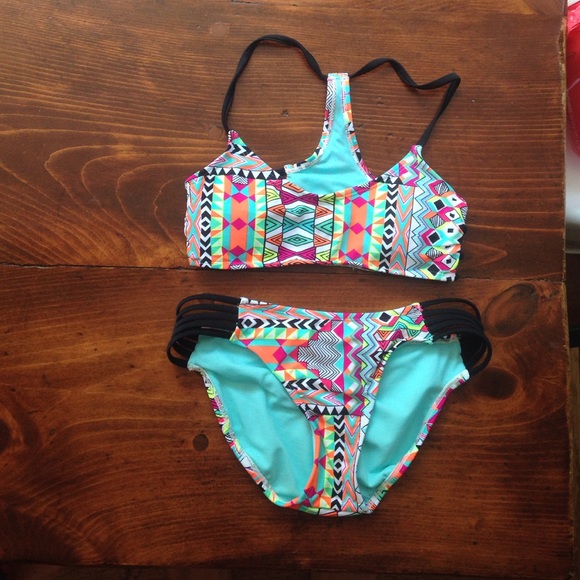 Bathing suit