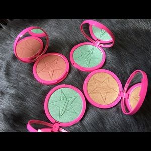 JEFFREE STAR COSMETICS IN MINT CONDITION ✨✨✨