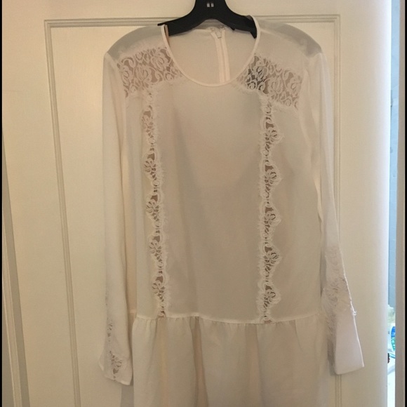 NWT BCBG white dress! Perfect for summer ☀️