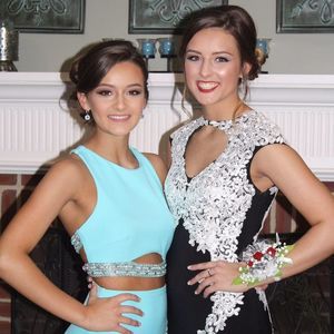 Meet your Posher, Danielle