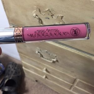 ABH Liquid Lip in Soft Lilac