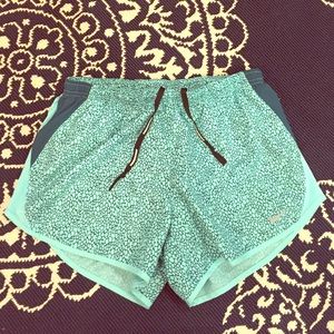 Nike dri-fit shorts size small