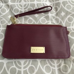 Steve Madden wristlet