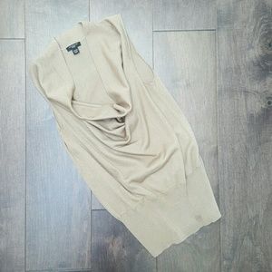 Ann Taylor sleeveless top