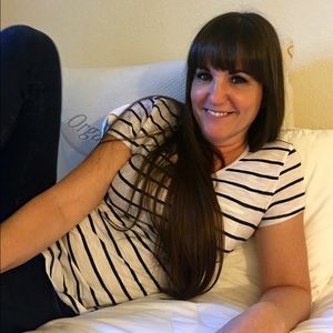 Meet your Posher, Dana