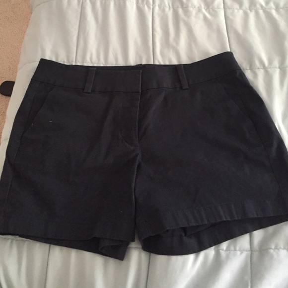 Ann Taylor City shorts size 6