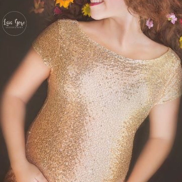 Gold Maternity Gown - Picture 5 of 7