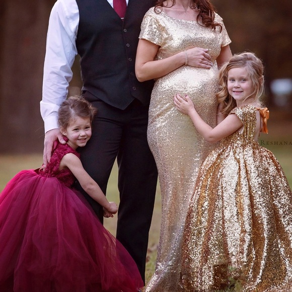 Gold Maternity Gown - Picture 7 of 7