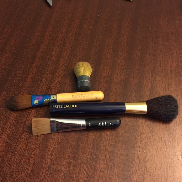 Makeup brush bundle - Picture 2 of 2