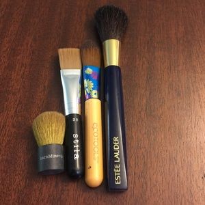 Makeup brush bundle