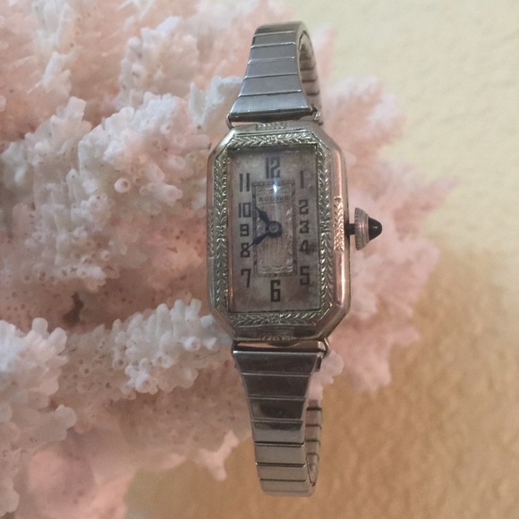 Meet your Posher, Sandy *POSH AMBASSADOR*!!!! - Picture 4 of 8