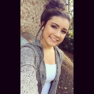 Meet your Posher, Summer christine