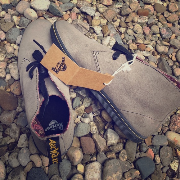Ankle shoes