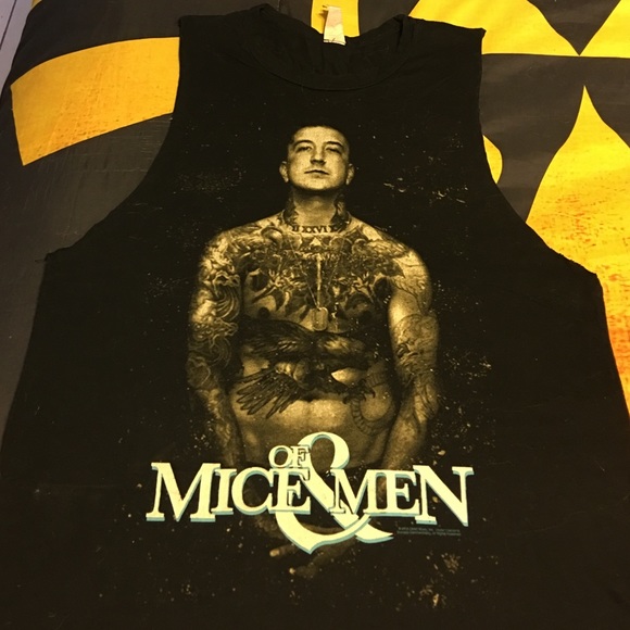 Band: Of Mice & Men Austin Carlile Muscle Tee
