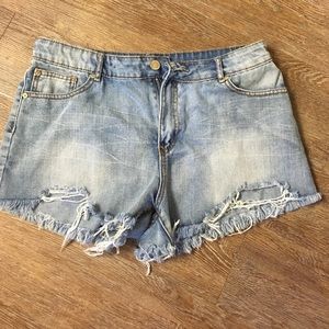 Sugar Magnolia high waist  denim shorts