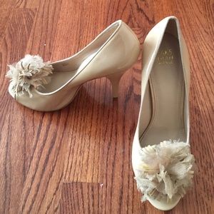 SAKS FIFTH AVENUE brand heels, NEVER WORN