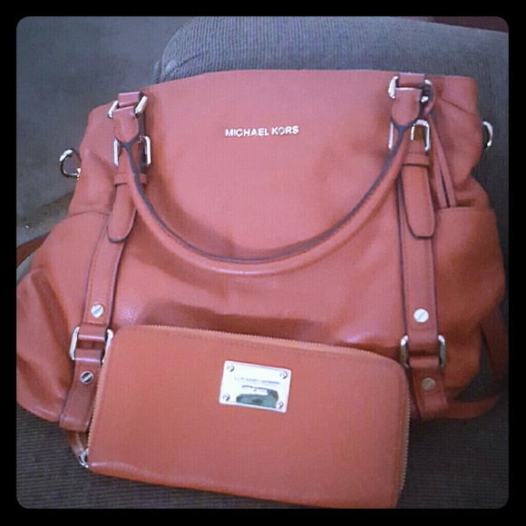 Michael Kors leather purse and wallet