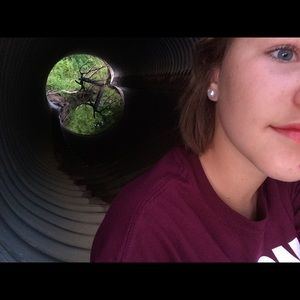 Meet your Posher, Naomi