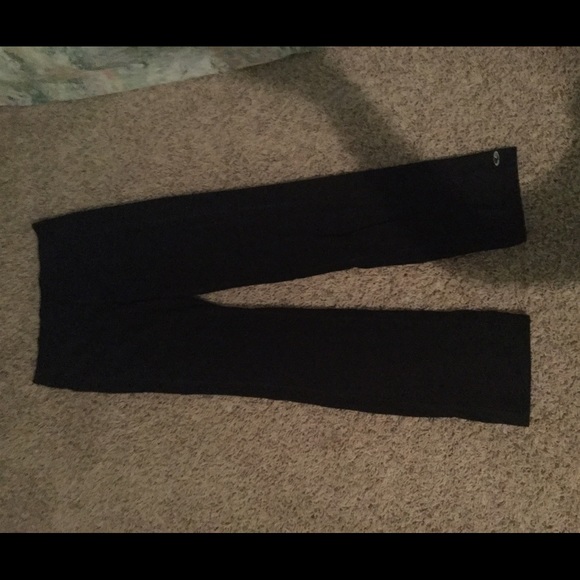 CG yoga pants