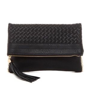 Urban Expressions black woven clutch