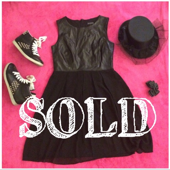 Vegan leather bodice LBD. Size 8 - Picture 1 of 1