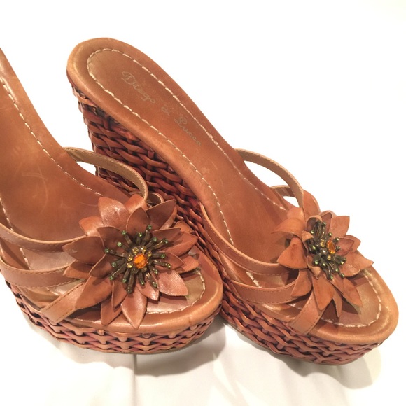 Diego di Lucca Shoes - Diego di Lucca sandals with stones designed