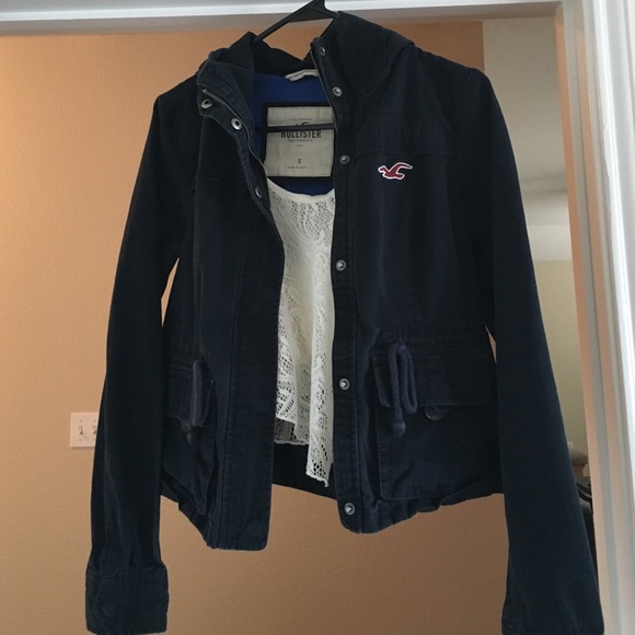 Hollister jacket and Charlotte Russe lace crop top