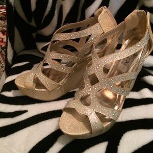 Gold sparkly wedges