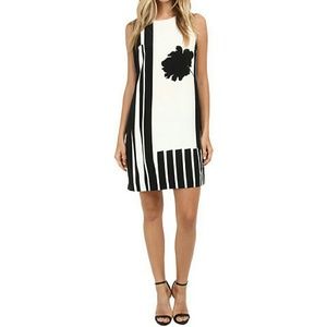 Vince camuto flower silhouette shift dress