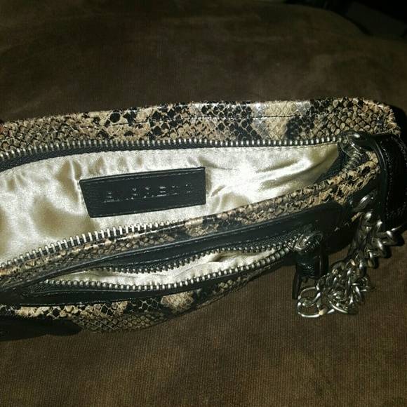 EXPRESS WRISTLET! - Picture 4 of 4