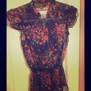 Ruffled Floral Short Sleeve Blouse