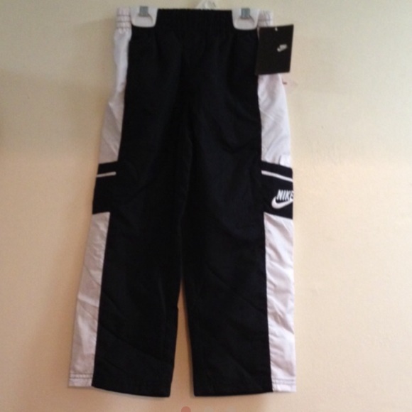 Nike mesh lined athletic Sport pants 4T