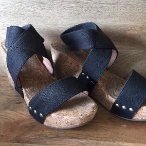 Lucky Brand Marinah Wedge