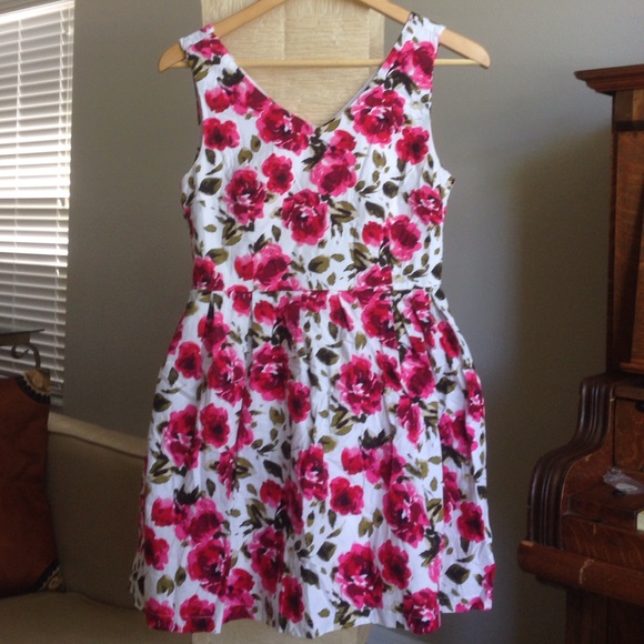 Emerald Sundae size 7 dress
