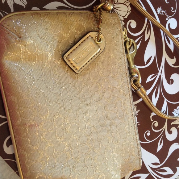 Coach wristlet