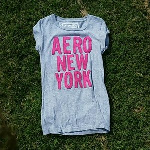 cute aeropostale pink and gray t-shirt