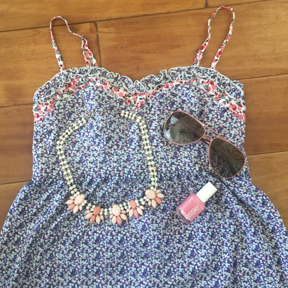 Tommy Hilfiger Tops - Liberty Floral Tank