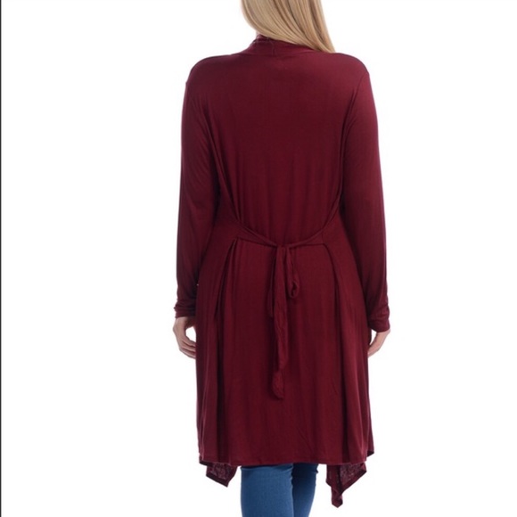Bellino Plus!!Red duster! Lovely plus size rayon - Picture 3 of 4