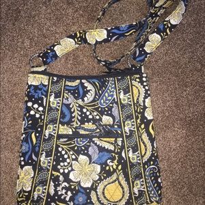 Vera Bradley Cross-Body purse