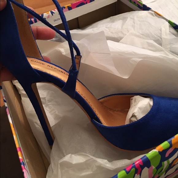 🎄Christmas sale🎄 Cobalt Blue Strappy Heel - Picture 3 of 4