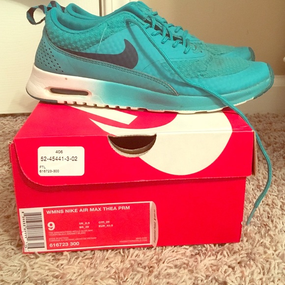 Women's Nike air max Thea