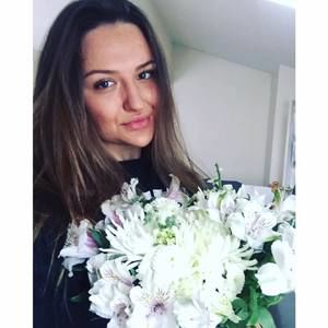Meet your Posher, Vera