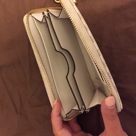 Michael Kors Wristlet - Picture 3 of 3