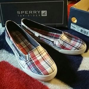 Plaid Sperrys
