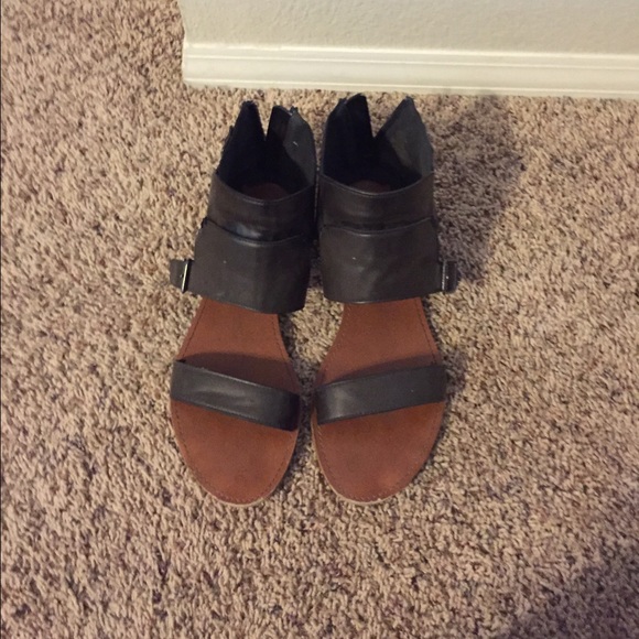 ❌SOLD❌ - Picture 2 of 3