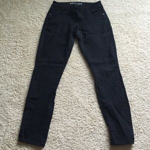 Old Navy Black Rockstar Cropped Jeans sz 4