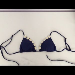 Cute daisy bikini top