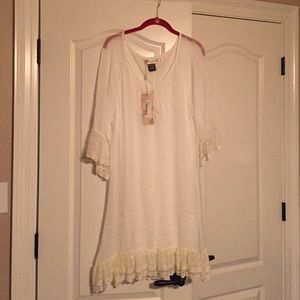 White urban mangoz dress size small
