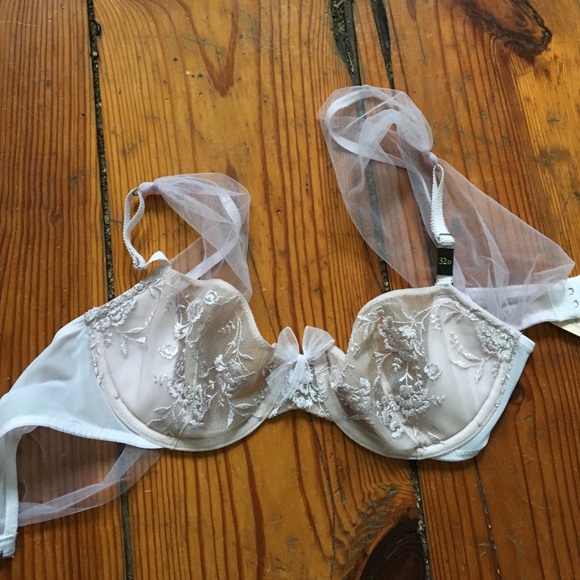 VS Sexy Lace Bra