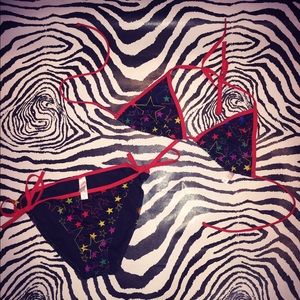 ⭐️VICTORIAS SECRET Triangle Star Bathing Suit.NWOT